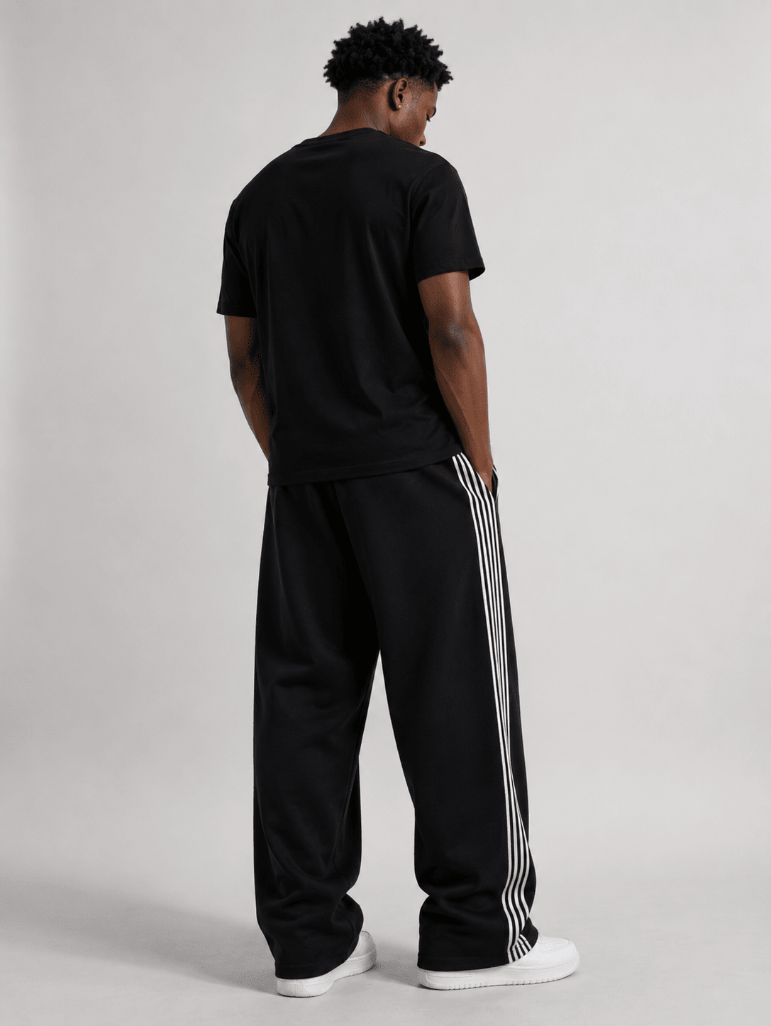 Striped Fleece Pants - Vanguard Athletics